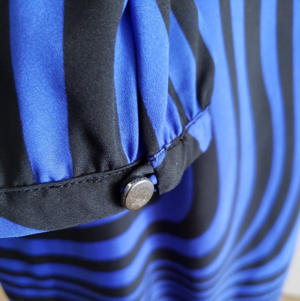 TAHARI BLUE AND BLACK DRESS - Picture 3 of 7